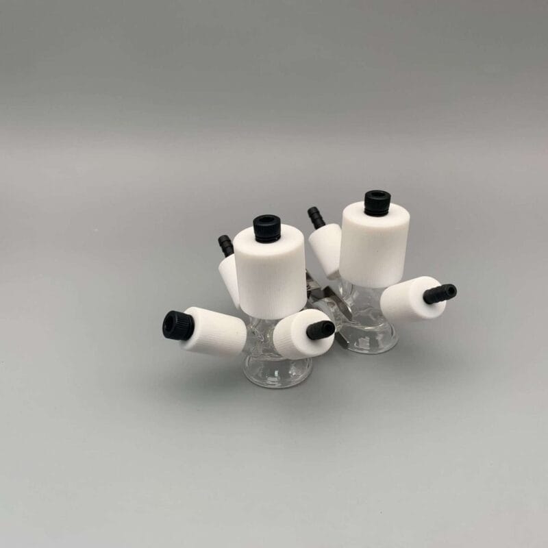 7-holes-Dual-chamber-H-cell-membrane-low-volume-electro-1-1.jpg 7-Hole Dual Chamber H-Cell Membrane Low Volume Electrochemical Reactor