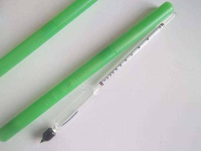 Alcoholometer-acc.-to-Richter-and-Tralles-1-1.jpg Alcohol Hydrometer 0-100% Scale, Calibrated at 20 °C