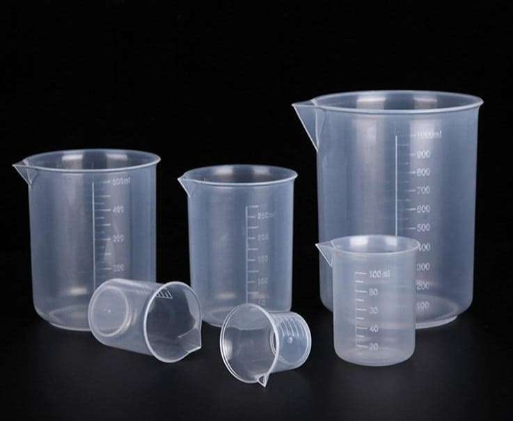 Plastic-measuring-beaker-capacity-25-to-1.000-ml-1-1.jpg Plastic Measuring Beaker, 25 to 1,000 ml, Transparent PP