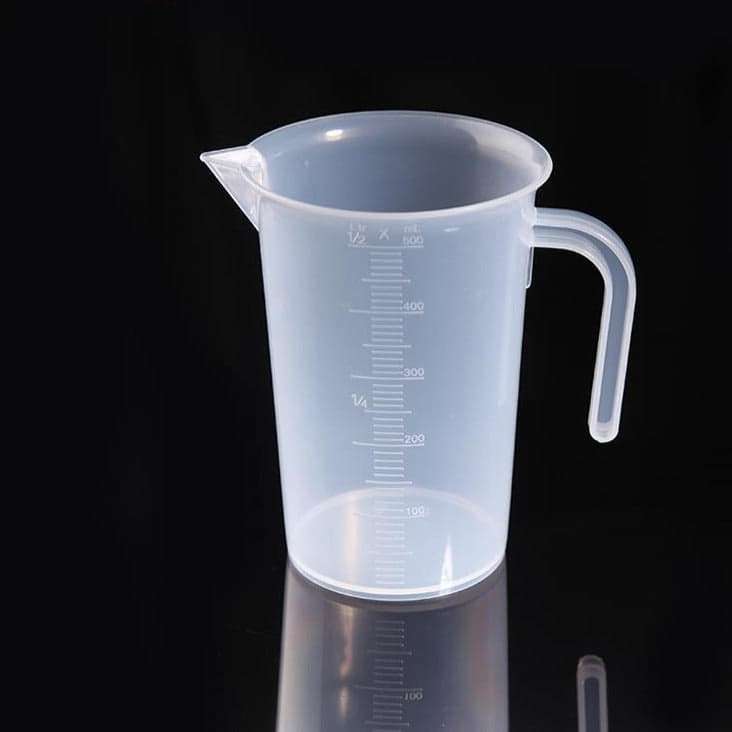 Plastic-measuring-beaker-with-handle-capacity-250-to-2.-1-1.jpg Plastic Measuring Beaker with Handle, PP, 250 ml to 2,000 ml