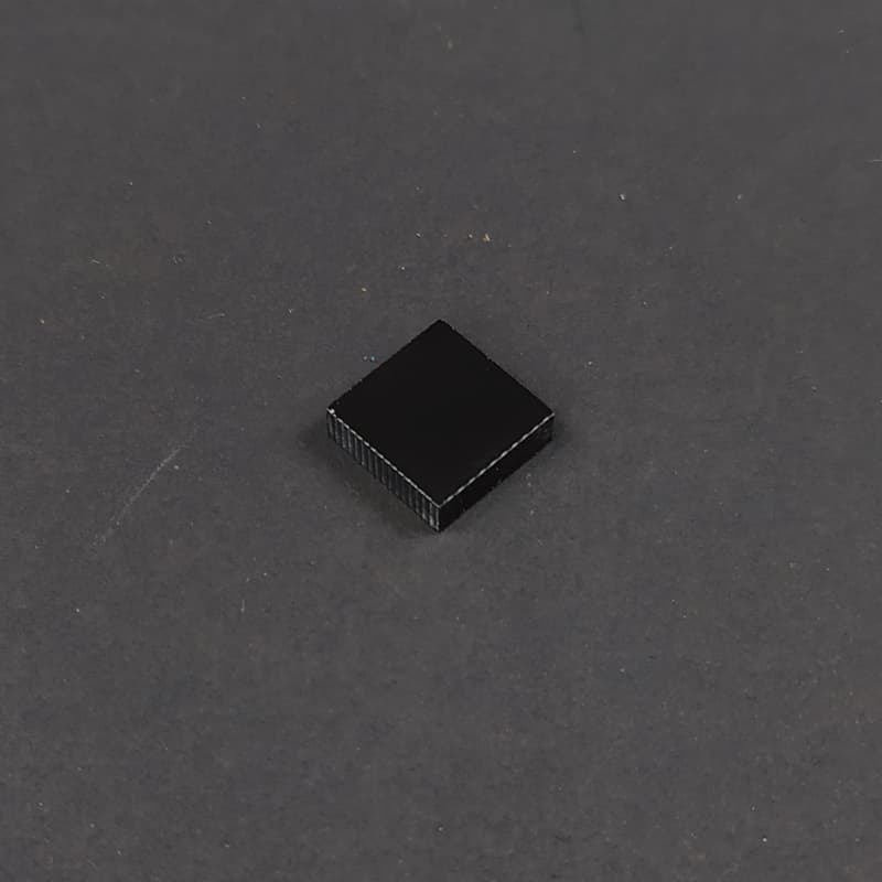 Glassy_Carbon_Sheet_for_Electrochemical_Electrode Glassy carbon sheet for electrochemical electrodes, Thickness 0.5mm